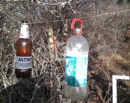 Росен Ангелов е тренирал да убива! Вижте какво намериха в двора на вилата му СНИМКИ