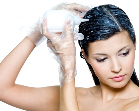 Въпросите, които да си зададете, преди да боядисате косата