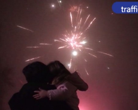 Заря и военно шествие - ето как отбелязахме 170 години от рождението на Ботев ВИДЕО