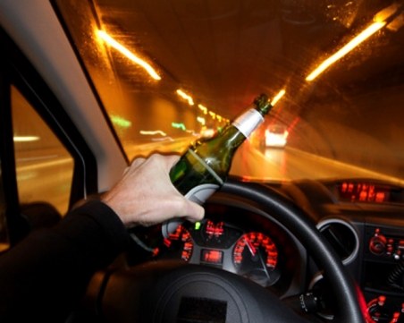 Куриоз – шофьор се обади на полицията, за да им съобщи, че кара пиян