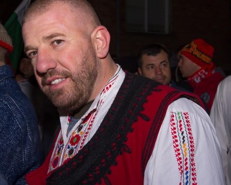 Лютите калоферци не искали Динко на мъжкото хоро на Йордановден