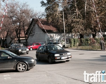 Правят нова организация на прелезите на булевард Копривщица, за да се сложи край на хаоса