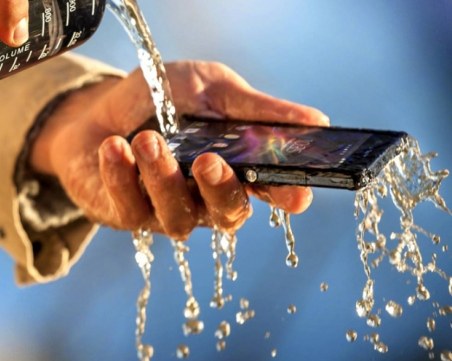 Как да разберем колко водоустойчив е смартфонът ни?