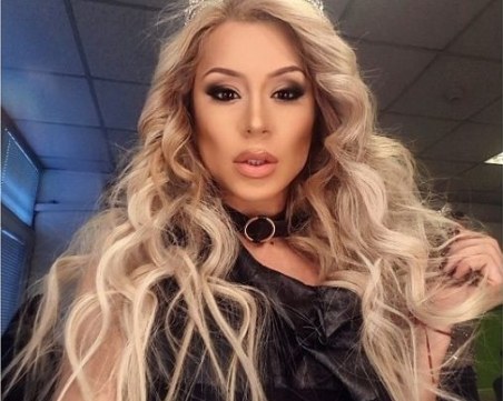 Мъж опита да насили плеймейтката Ася Капчикова