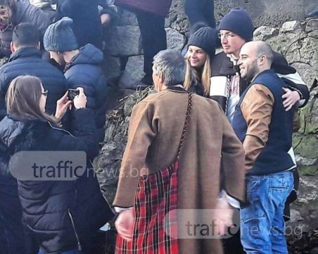 Пловдивчанка омая победителя от Фермата! Той я издирва, познавате ли я? СНИМКИ