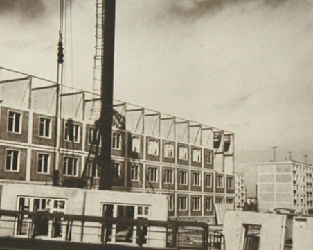 Шапки долу пред панелката! Как започна строителството й? СНИМКИ