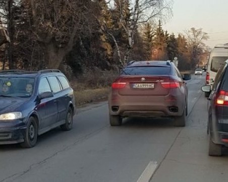 Шофьорите ще олекват с 10 точки за неправилно изпреварване