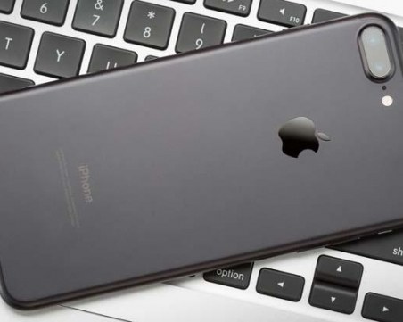 Какво ще прави Apple с парите си през 2018 година?
