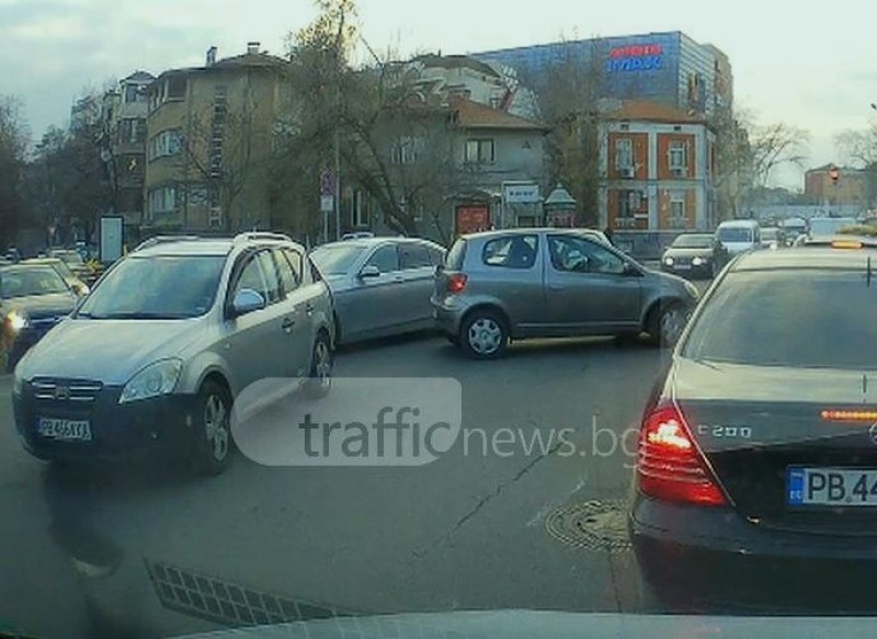 Пловдивчани: Трафикът в града да се регулира, а катастрофите да спрат!