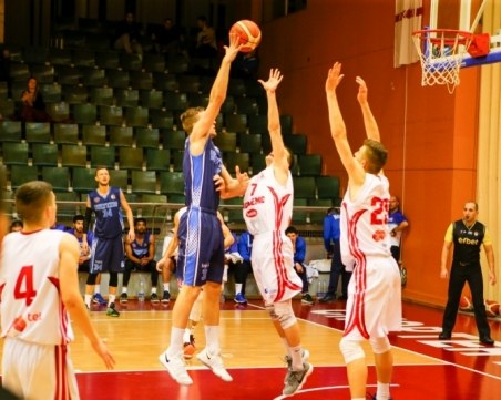 13-годишен талант с първи точки в елита, Академик Бултекс 99 бие с огромна разлика!