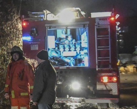Пожар пламна в апартамент в столицата, има пострадал в много тежко състояние