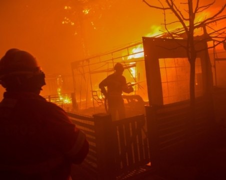 Пожар по време на игра на карти - осем са загинали
