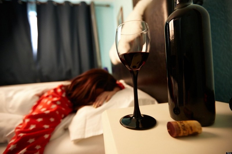 Чаша вино преди сън може да ви помогне да отслабнете