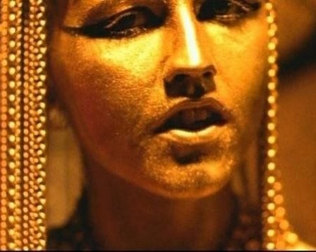 Внезапно почина вокалистката на “The Cranberries“