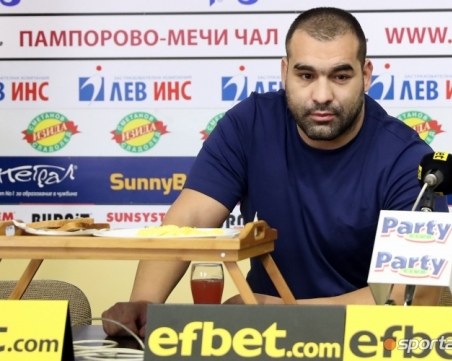 Багата безкомпромисен: Дани Златков е палячо