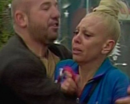 Динко пак сгази лука! Пусна личните данни на Луна във Фейсбук СНИМКА