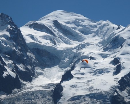 Двама алпинисти загинаха в Алпите