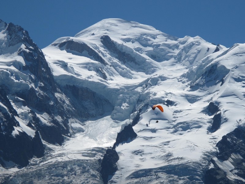 Двама алпинисти загинаха в Алпите