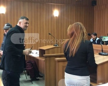 Жената на Райфала поиска психиатър за свидетелка, нарекла я “шеф на мафията“