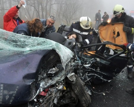 Петя, която вчера беше ранена при катастрофа, се нуждае спешно от кръв!