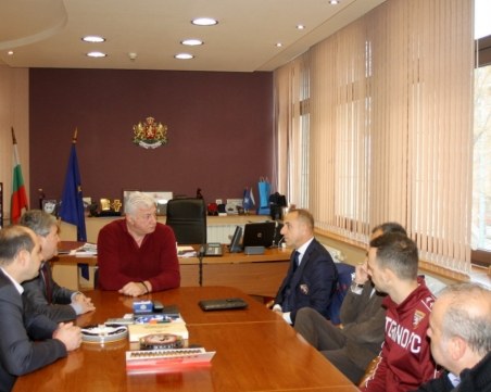 Шефове на италиански гранд на крака в Пловдив, искат да направят футболна академия