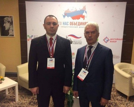 Светлозар Лазаров разкри какво работи в партия 