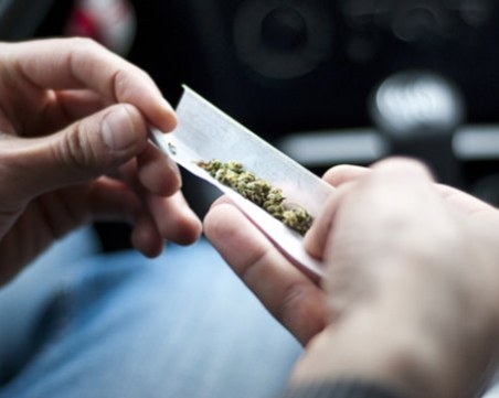 Арестуваха надрусан 19-годишен пловдивчанин, качил се да шофира