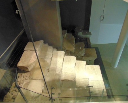 Едно от уникалните богатства на Пловдив тъне в мрак, въпросът е докога? СНИМКИ