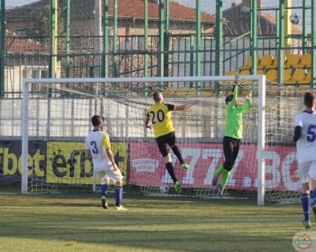 Ботев с класика в първата контрола, отличен дебют на Диого Кампос