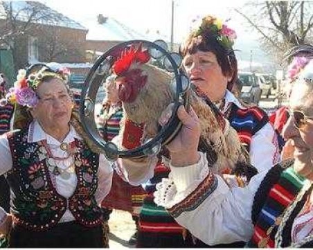 Петльовден е! Евтим да почерпи!