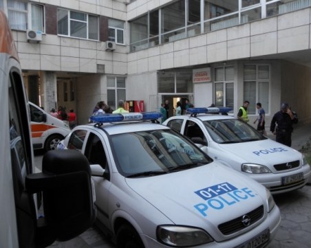 4-годишно дете почина в болница, роми обсадиха лечебното заведение