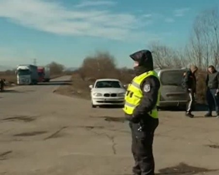 Арестуваха младеж за трупа на Чепинско шосе