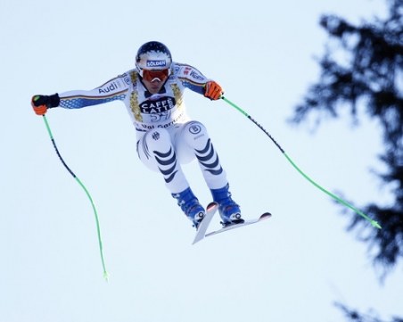 Германец хвърли бомбата на най-страшната писта в света ВИДЕО
