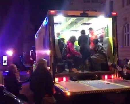 Пожар в луксозен хотел, има жертви и ранени