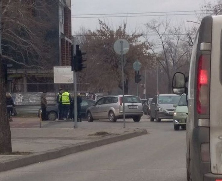 Нова катастрофа на печално кръстовище в Кючука СНИМКА