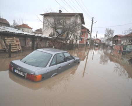 Вижте съветите на МВР при опасност от наводнение