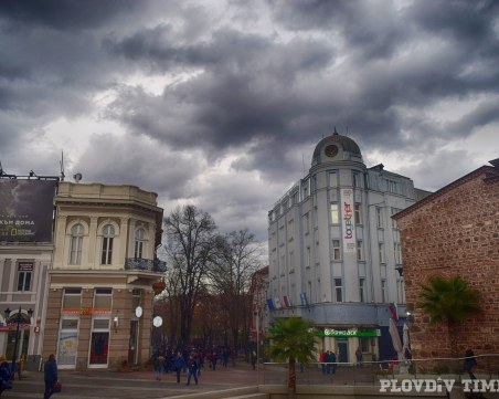 Куриоз! Отмениха глобата на близнаците гъдулари в Пловдив заради административен вакуум