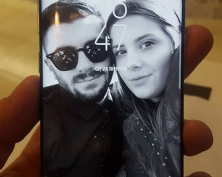 Познавате ли някой от тези сладури? Загубил си е телефона*