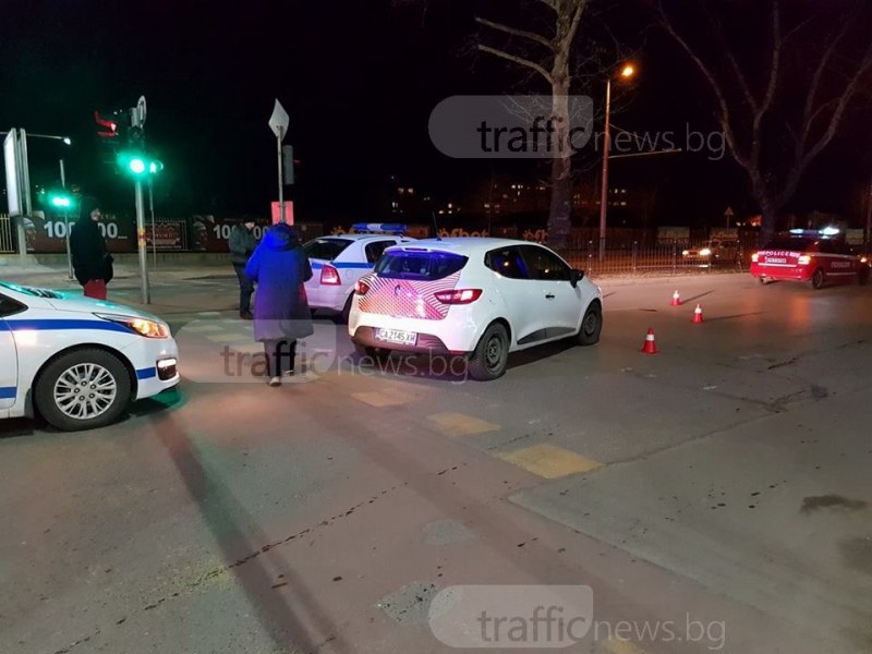 Тежка катастрофа в Пловдив! Кола удари пешеходец СНИМКИ