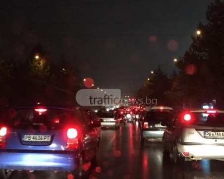 Сметките на кмета: 1/3 от площта на Пловдив е за колите, градът трябва да е за хората ВИДЕО