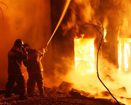 Трагедия! Майка и четирите й деца изгоряха в къщата си