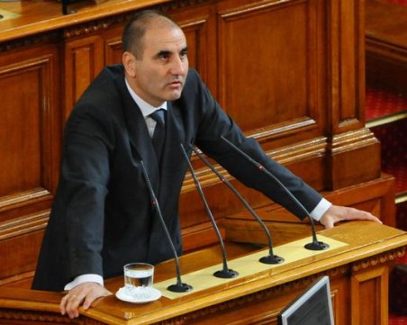 Вотът на недоверие не мина, БСП не успяха да съберат гласове