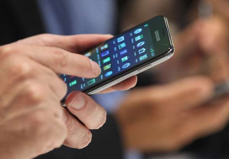 Скоро в България може да се появи нов мобилен оператор