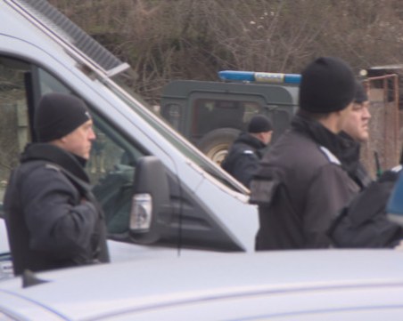 Доброволец: Издирвахме въоръжени Росен Ангелов в радиус от 30 км