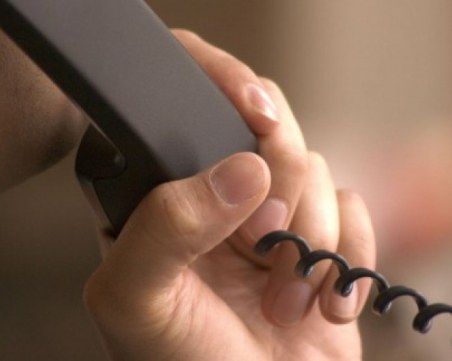 Момиченце стана жертва на ало измамник, мислейки, че спасява майка си