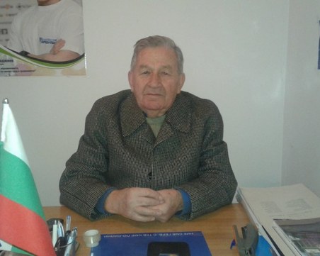 Леонид Леонидов е на 83 години, близо 60 от тях посвети на Локомотив