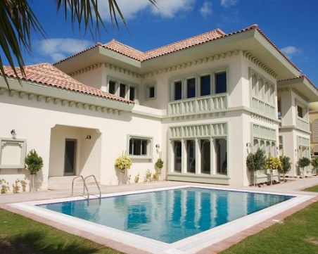 Погнаха пловдивски богаташи, купили имоти за милиони