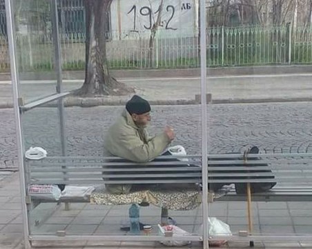 Скитник от Кючука разплака пловдивчани във Фейсбук СНИМКИ