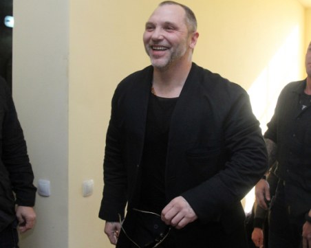 Златко Баретата е вече 12-ти час на разпит в ГДБОП! Спецакция продължава в цялата страна