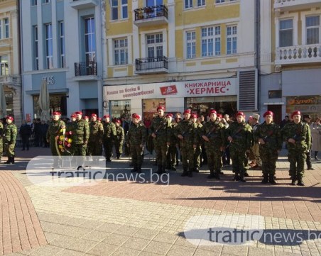 Пловдив почете Стефан Стамболов - без БСП СНИМКИ